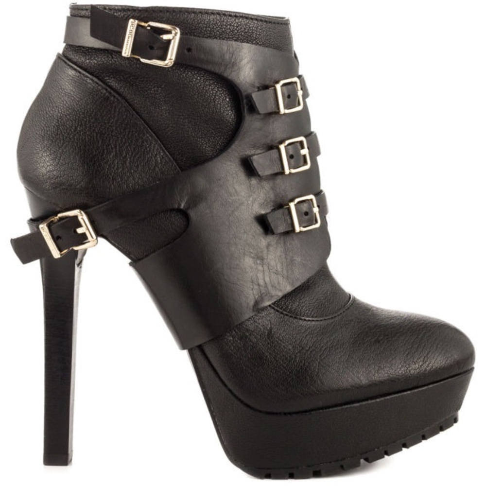 BCBG NIB 10 Women's Black Leather Ankle Boots BG-Welsh